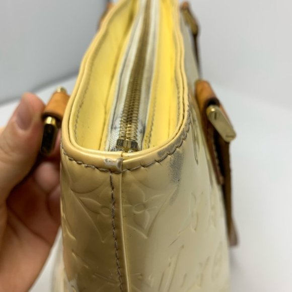 Louis Vuitton vernis  Cream and Brown Shoulder Bag - Picture 8 of 15